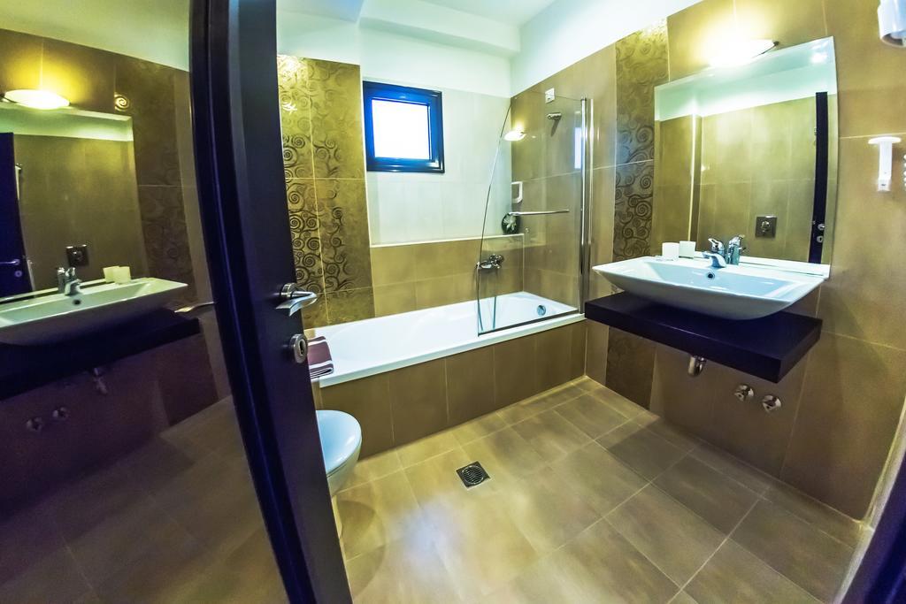 Giotis Boutique Hotel Янина Экстерьер фото