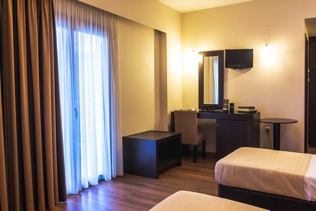 Giotis Boutique Hotel Янина Экстерьер фото