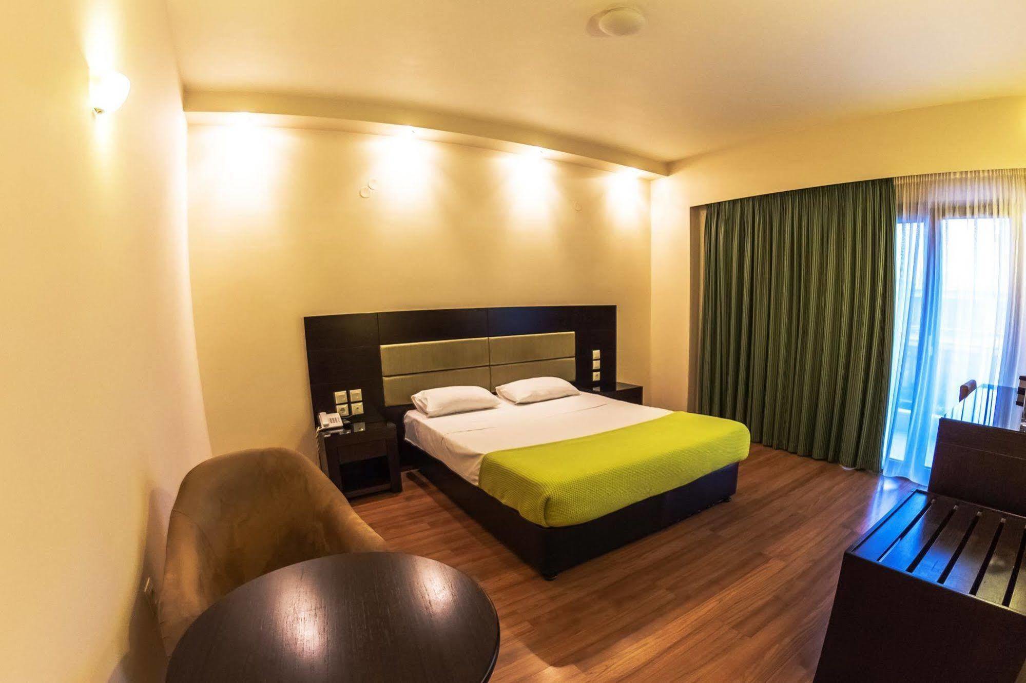 Giotis Boutique Hotel Янина Экстерьер фото